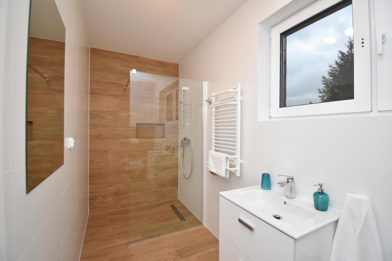 Apartamenty Pod Skalitem شتوروك المظهر الخارجي الصورة